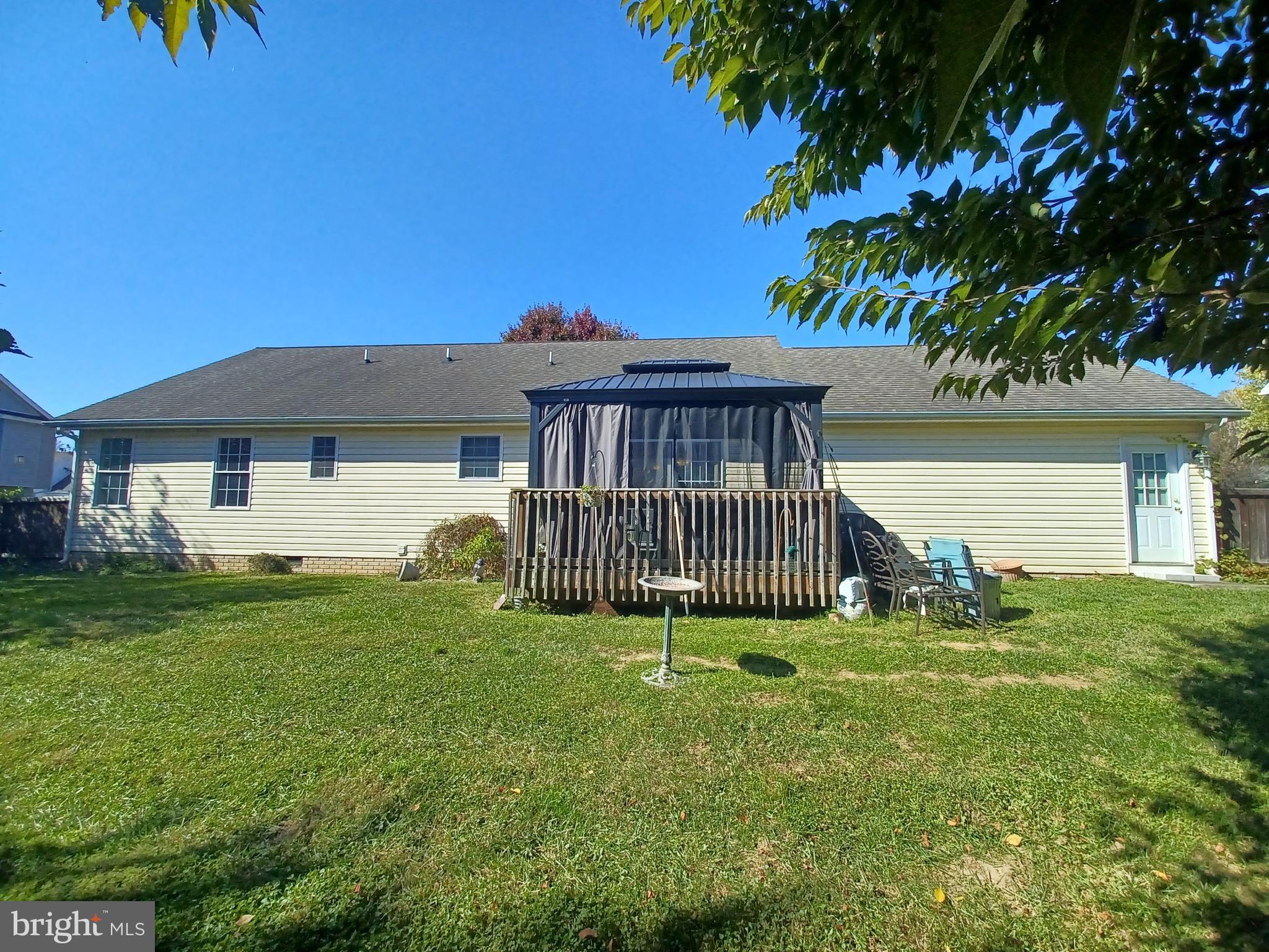 FORT HILL FARMS - Residential