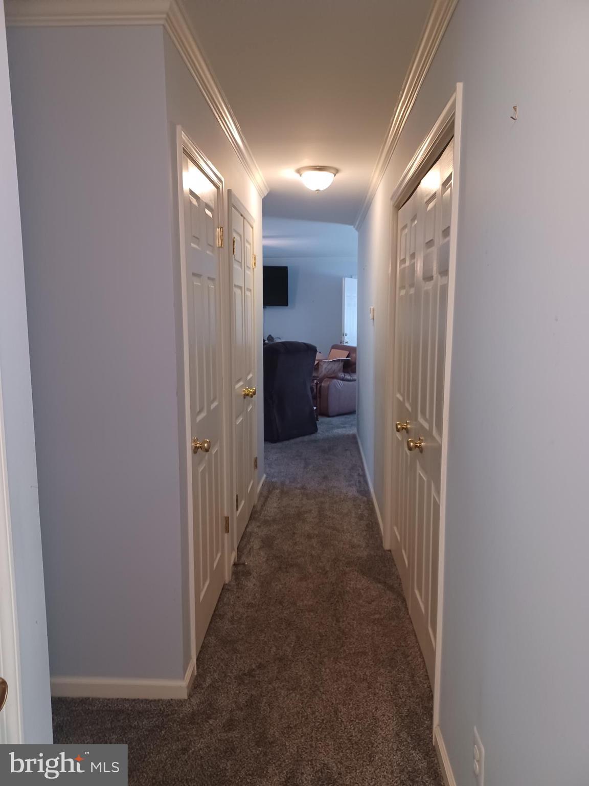 FORT HILL FARMS - Residential