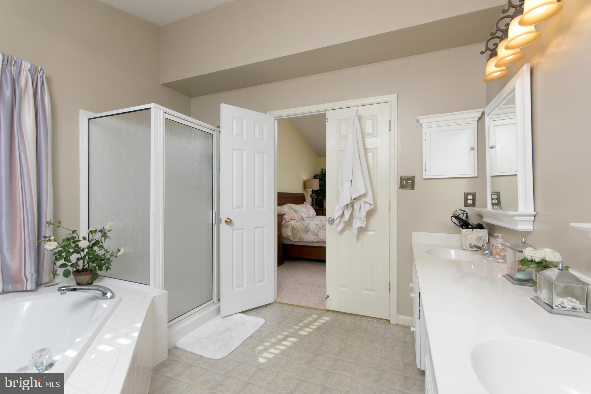 CARDINAL RIDGE - Residential