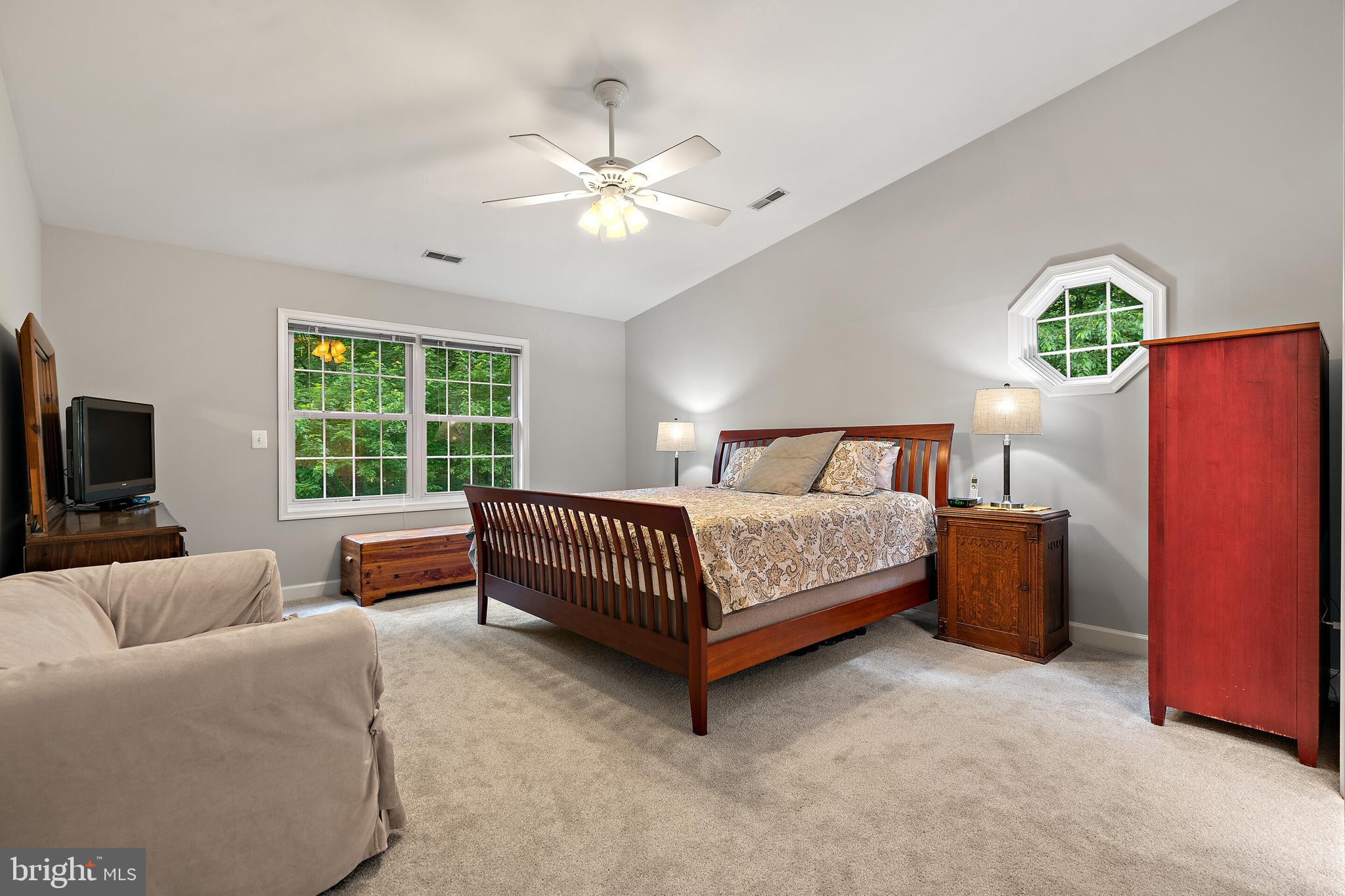 MORGAN'S WOODS - Residential