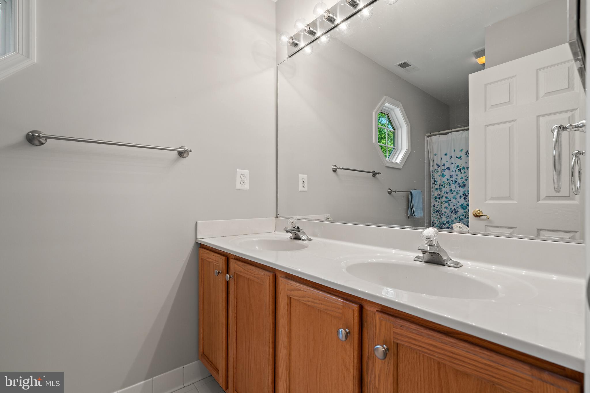 MORGAN'S WOODS - Residential