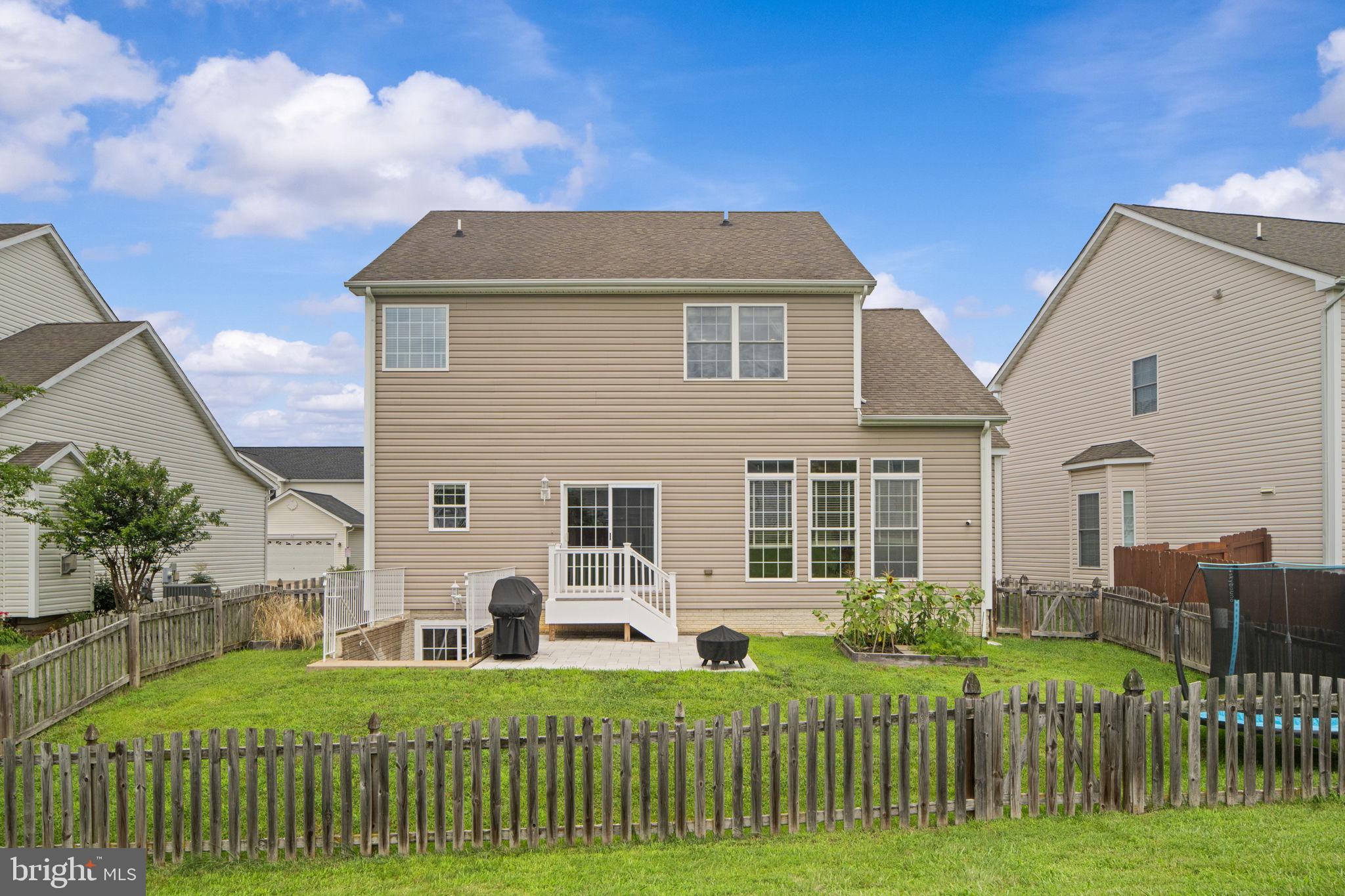 WIDEWATER VILLAGE - Residential Lease