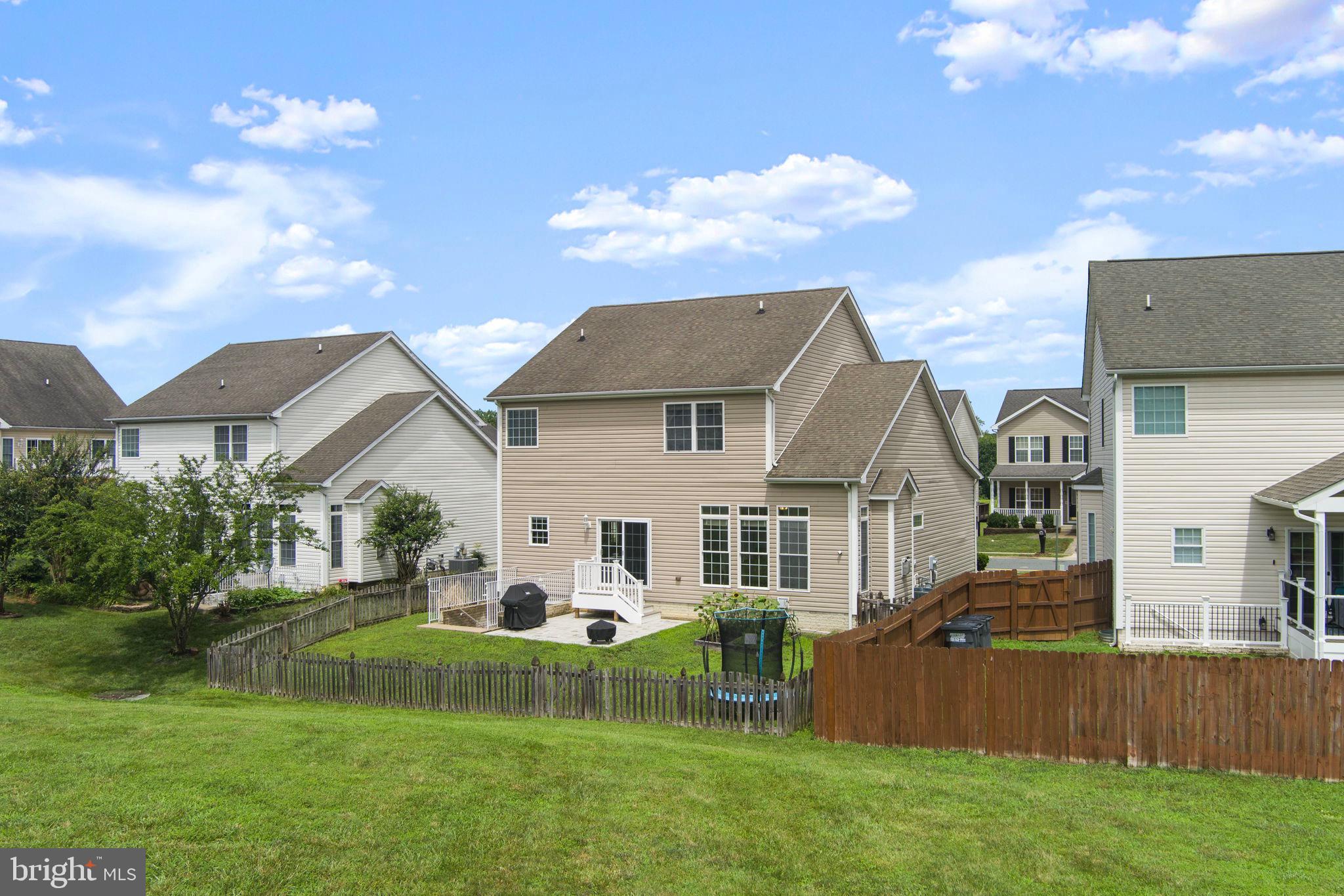 WIDEWATER VILLAGE - Residential Lease