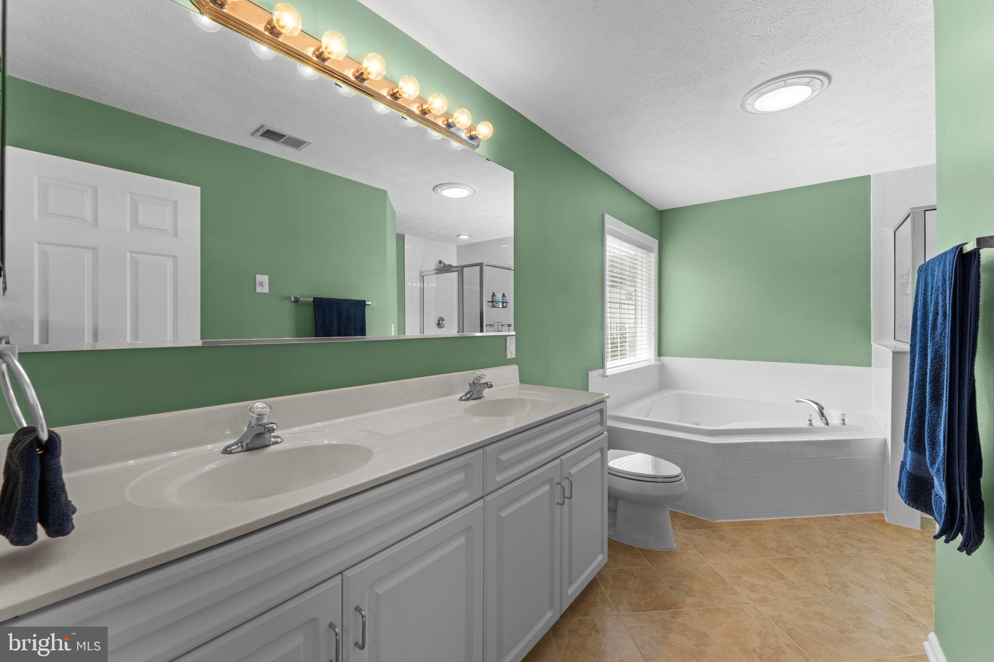 WIDEWATER VILLAGE - Residential Lease