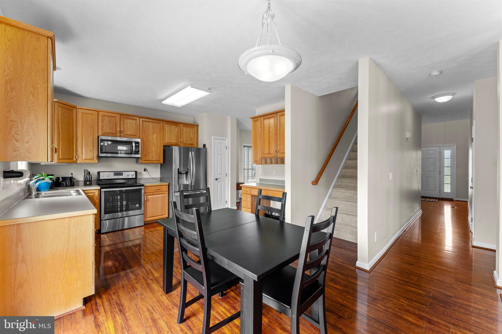 WIDEWATER VILLAGE - Residential Lease