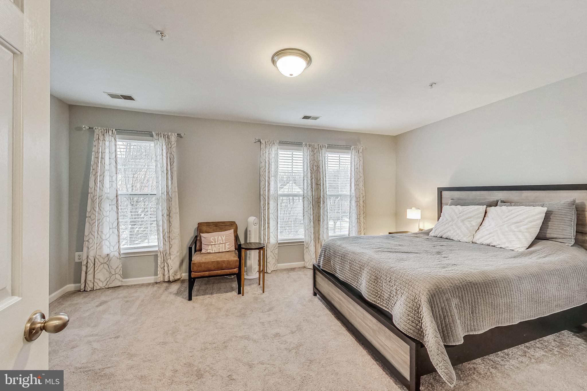 CEDAR POINTE - Residential