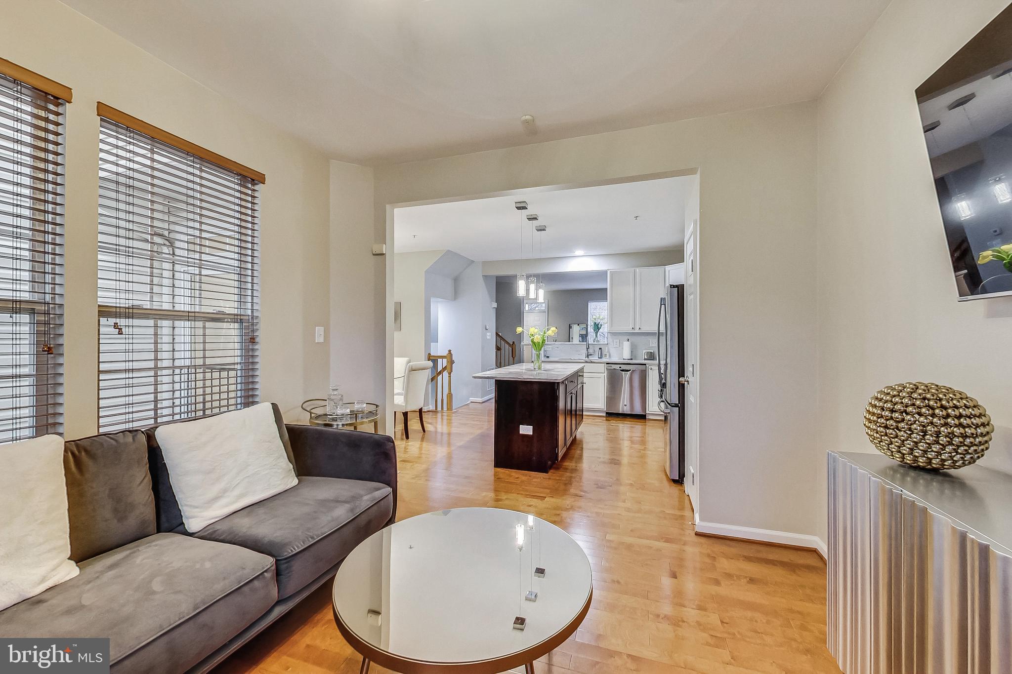 CEDAR POINTE - Residential