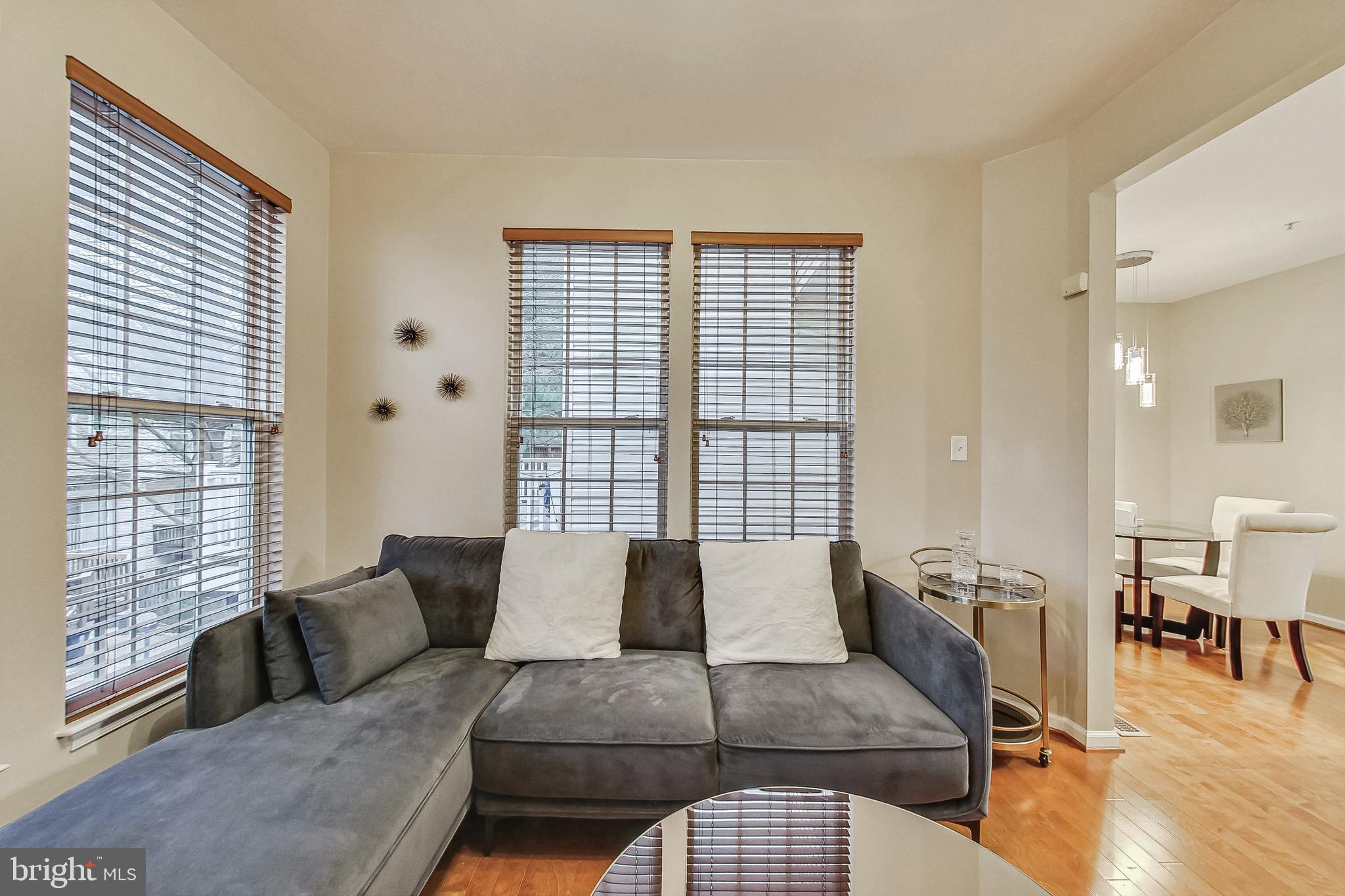 CEDAR POINTE - Residential