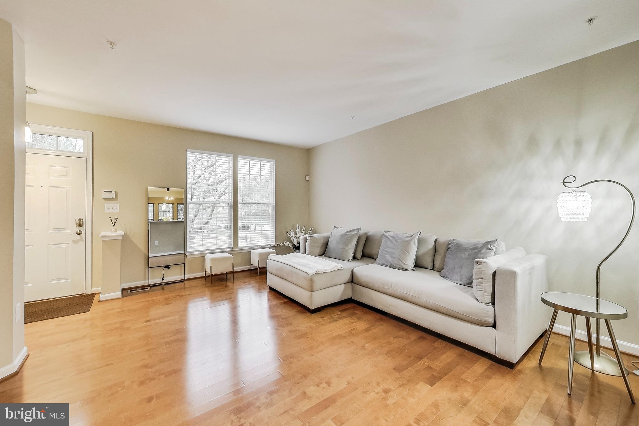 CEDAR POINTE - Residential