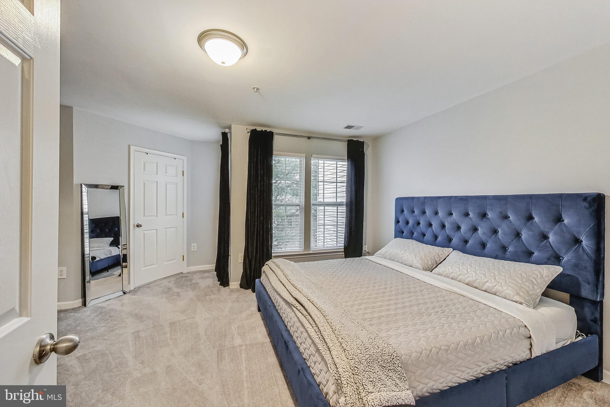 CEDAR POINTE - Residential