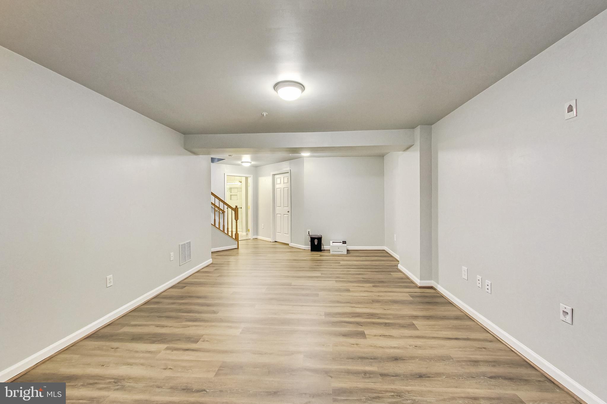 CEDAR POINTE - Residential