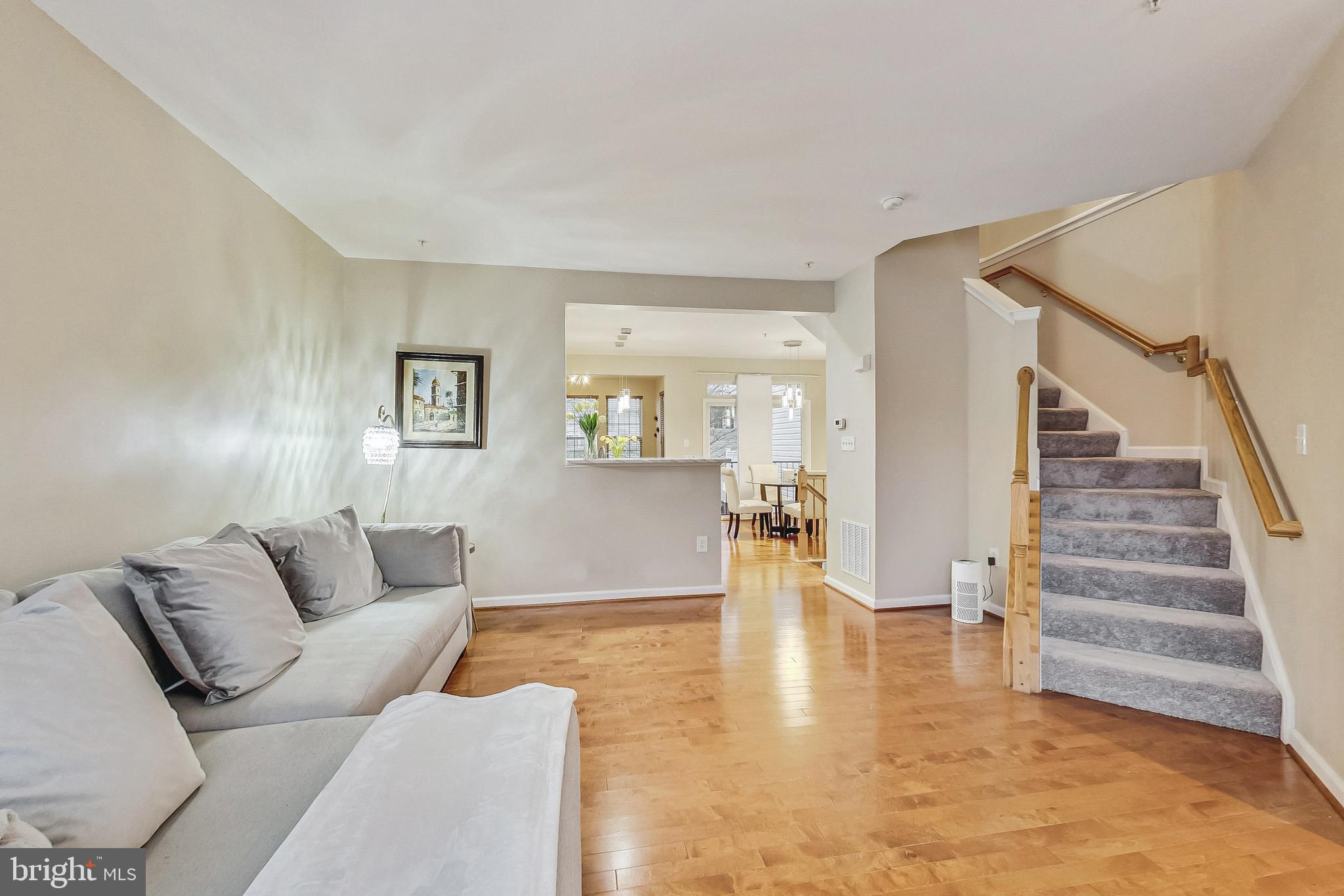 CEDAR POINTE - Residential