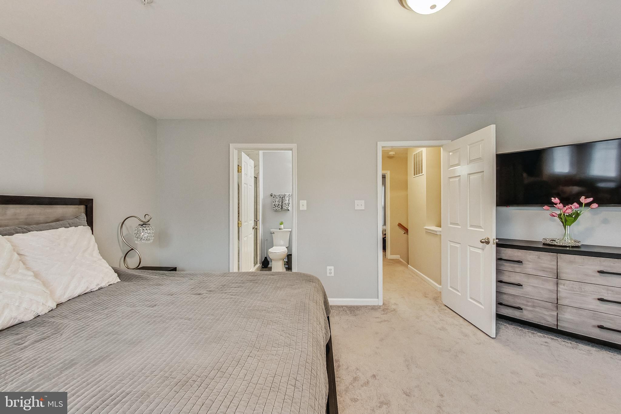 CEDAR POINTE - Residential