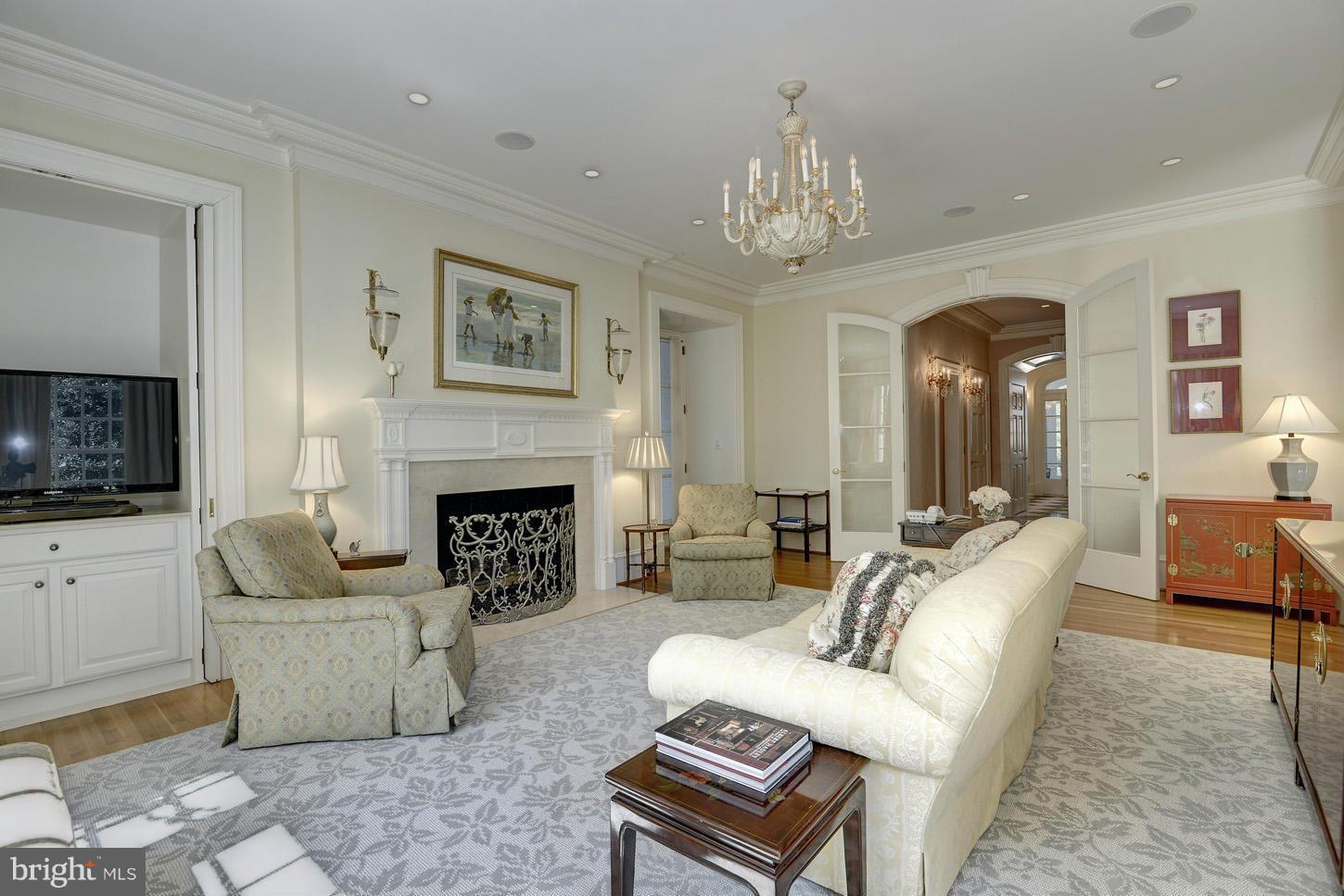 MASSACHUSETTS AVENUE HEIGHTS - Residential