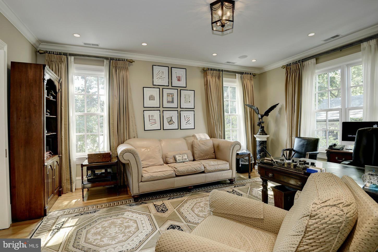 MASSACHUSETTS AVENUE HEIGHTS - Residential