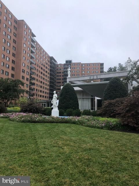 4201 CATHEDRAL AVENUE NW 905E WASHINGTON DC 20016