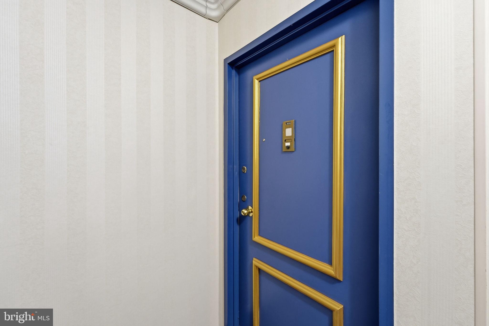 4201 CATHEDRAL AVENUE NW 905E