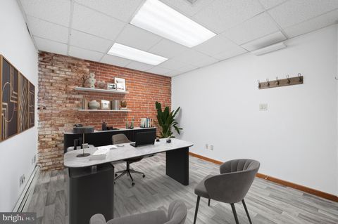 Photo of 124 Chestnut Street #7, PHILADELPHIA, PA 19106 (MLS # PAPH2633478)