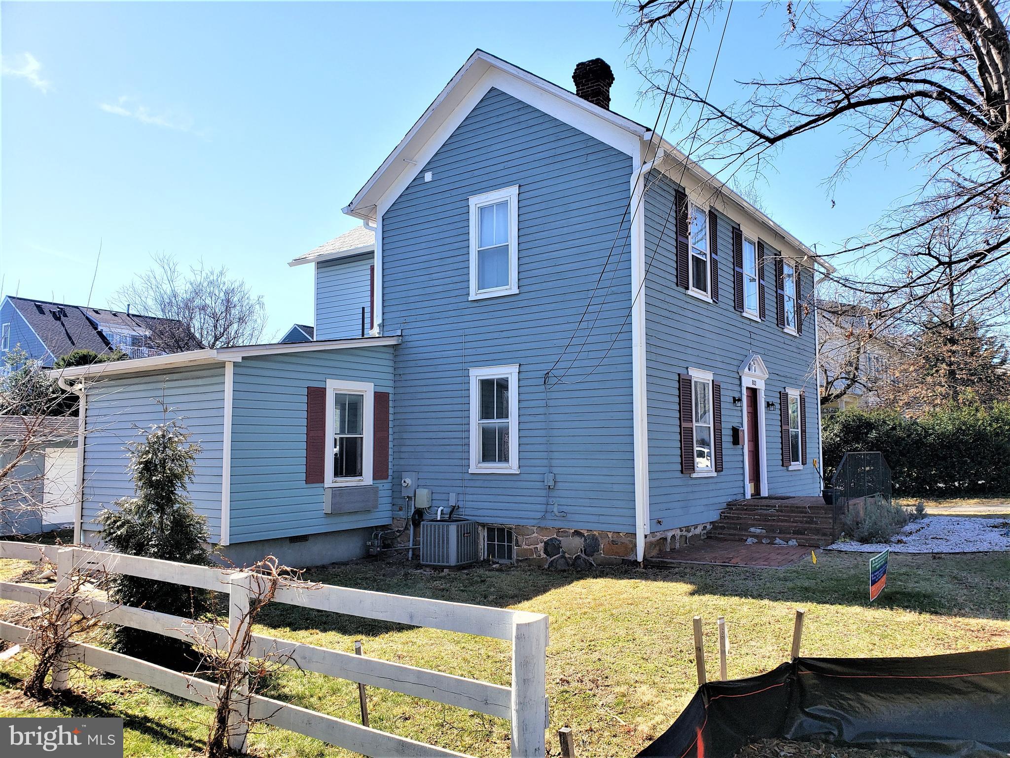 HERNDON - Residential Lease