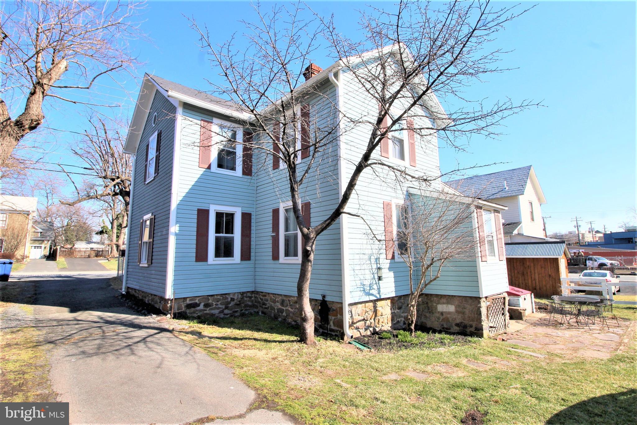 HERNDON - Residential Lease
