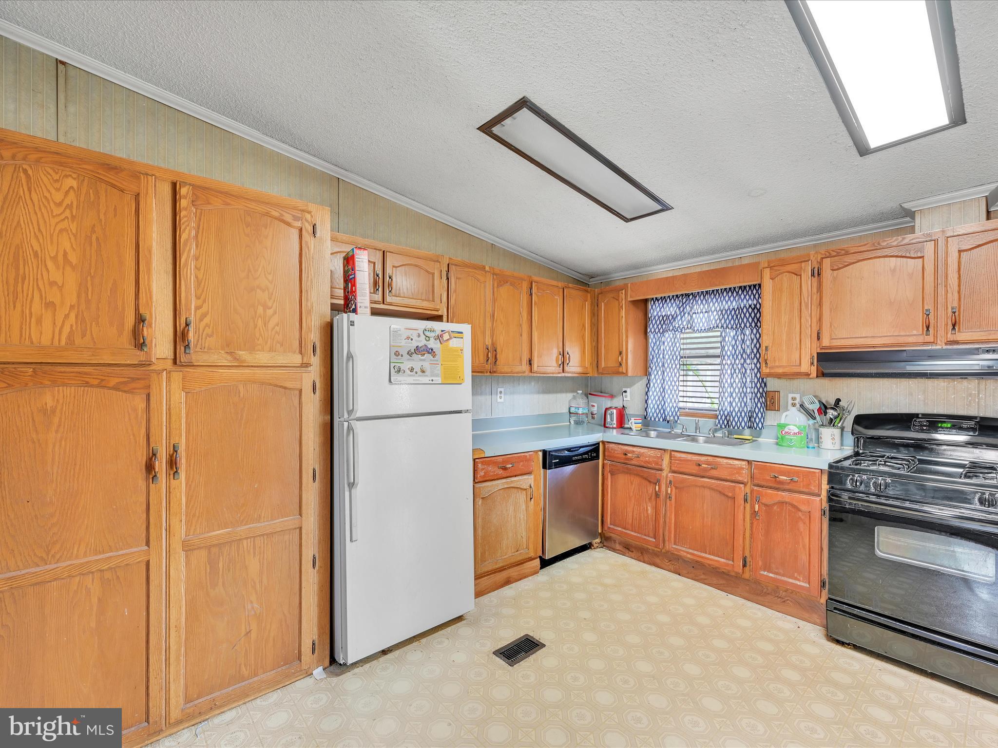 MILL CREEK MHP - Residential