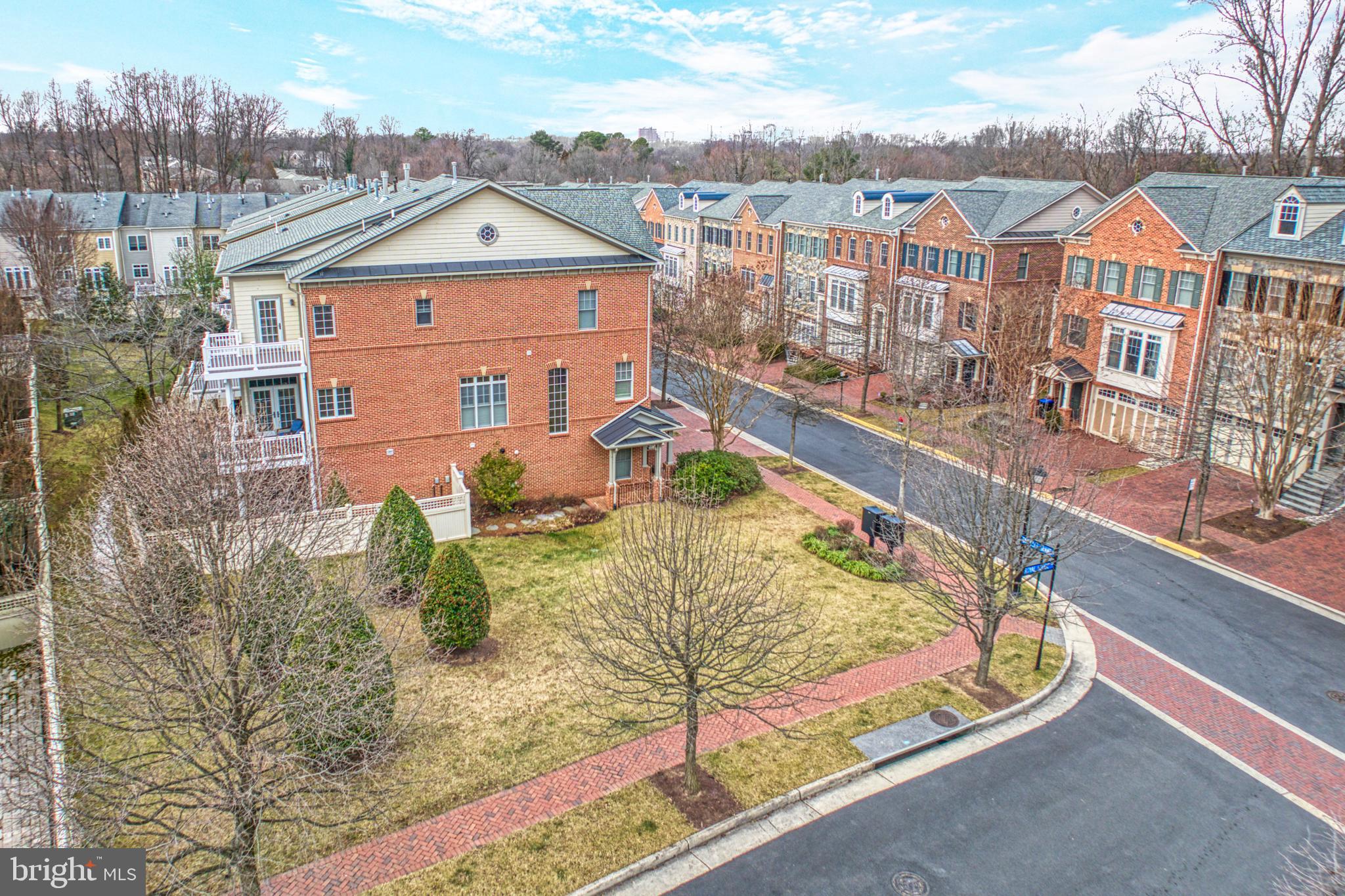 STOCKWELL MANOR - Residential