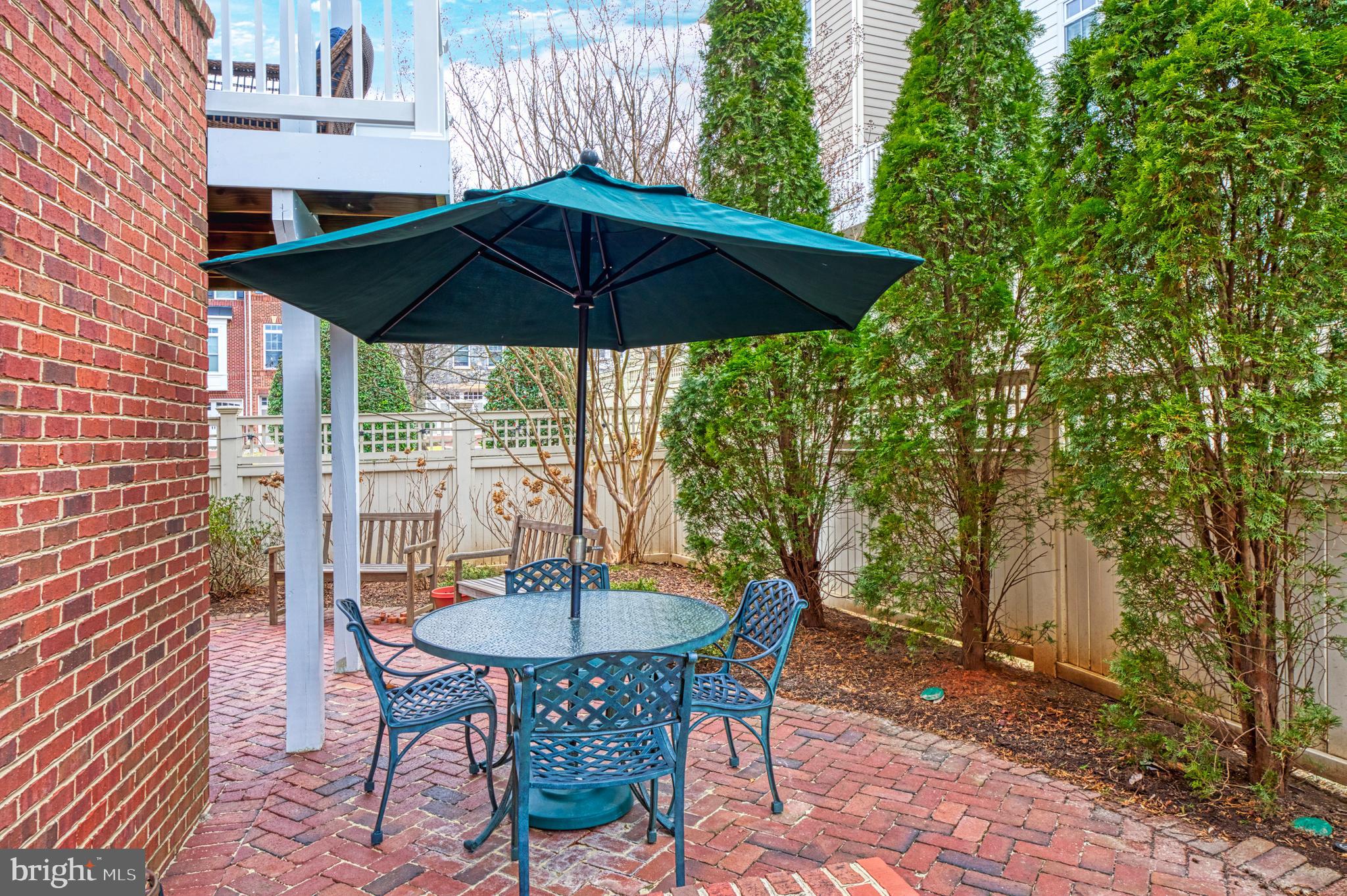 STOCKWELL MANOR - Residential