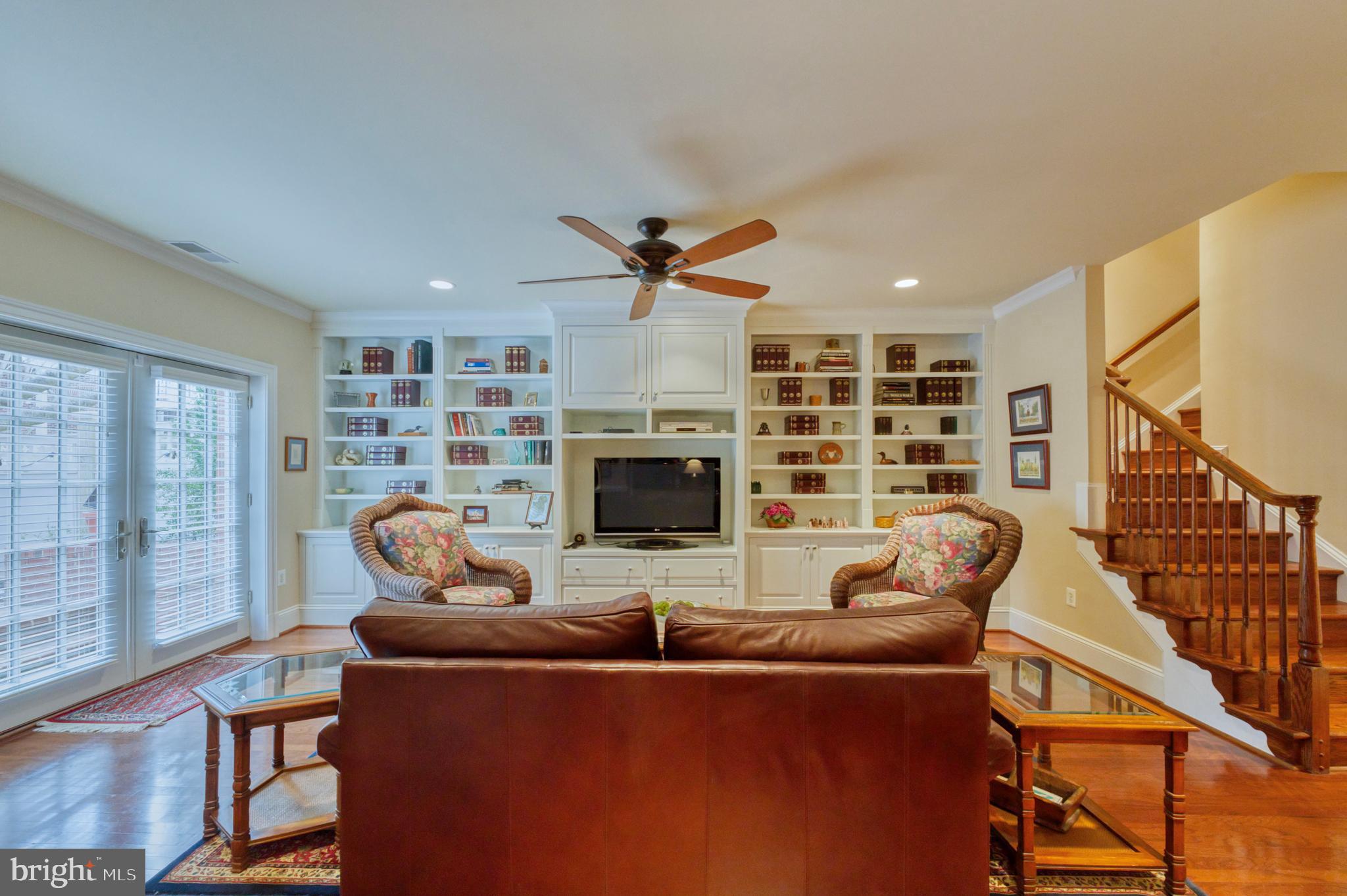 STOCKWELL MANOR - Residential