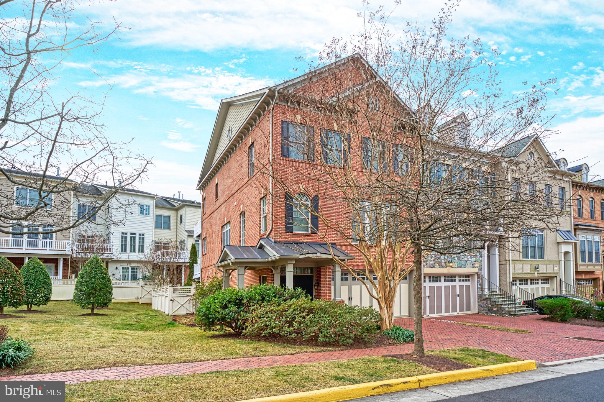 6739 DARRELLS GRANT PLACE