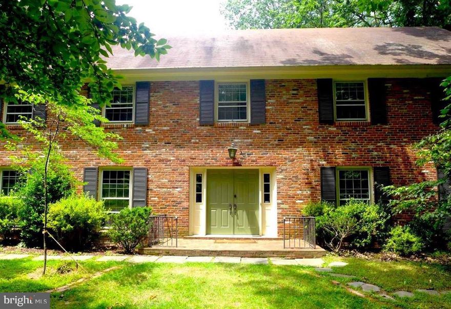 This is a rare opportunity to rent a beautifully maintained, all-brick colonial home located on a super prime Daleview Drive in McLean, VA. Situated on an enviable 1.83-acre lot with wooded views all around and a large private level backyard. Beautiful 7 bedrooms colonial house with 4 bath located in Woodside Estate. Owner spent almost $50,000 in updates recently. Contains luxurious hardwood floors on the main level with the spacious family room featuring a wood-burning brick fireplace. Large living room with a separate dining area and an open kitchen with a breakfast area. Screened-in Porch attached to Patio and large hidden backyard and a large unfinished basement. This is a very private location, yet only a few minutes from Tysons's Corner, Reston, Dulles, and easy access to 495, the Dulles toll road, and the George Washington Memorial Parkway. Langley HS pyramid. This extraordinary estate is your own private haven.