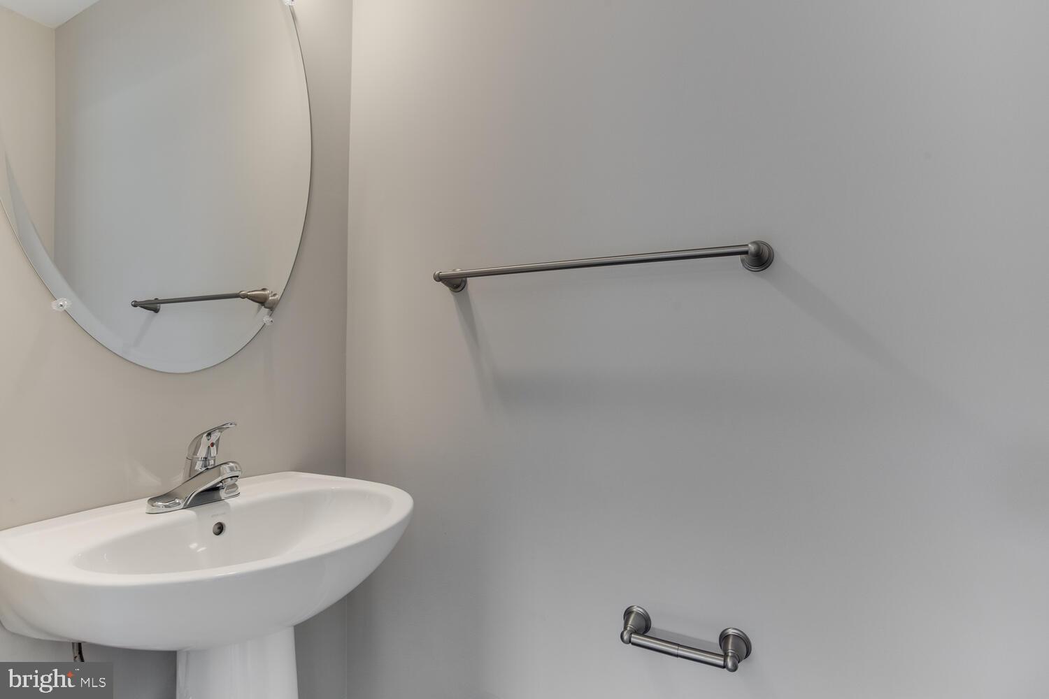 WEST LANHAM - Residential