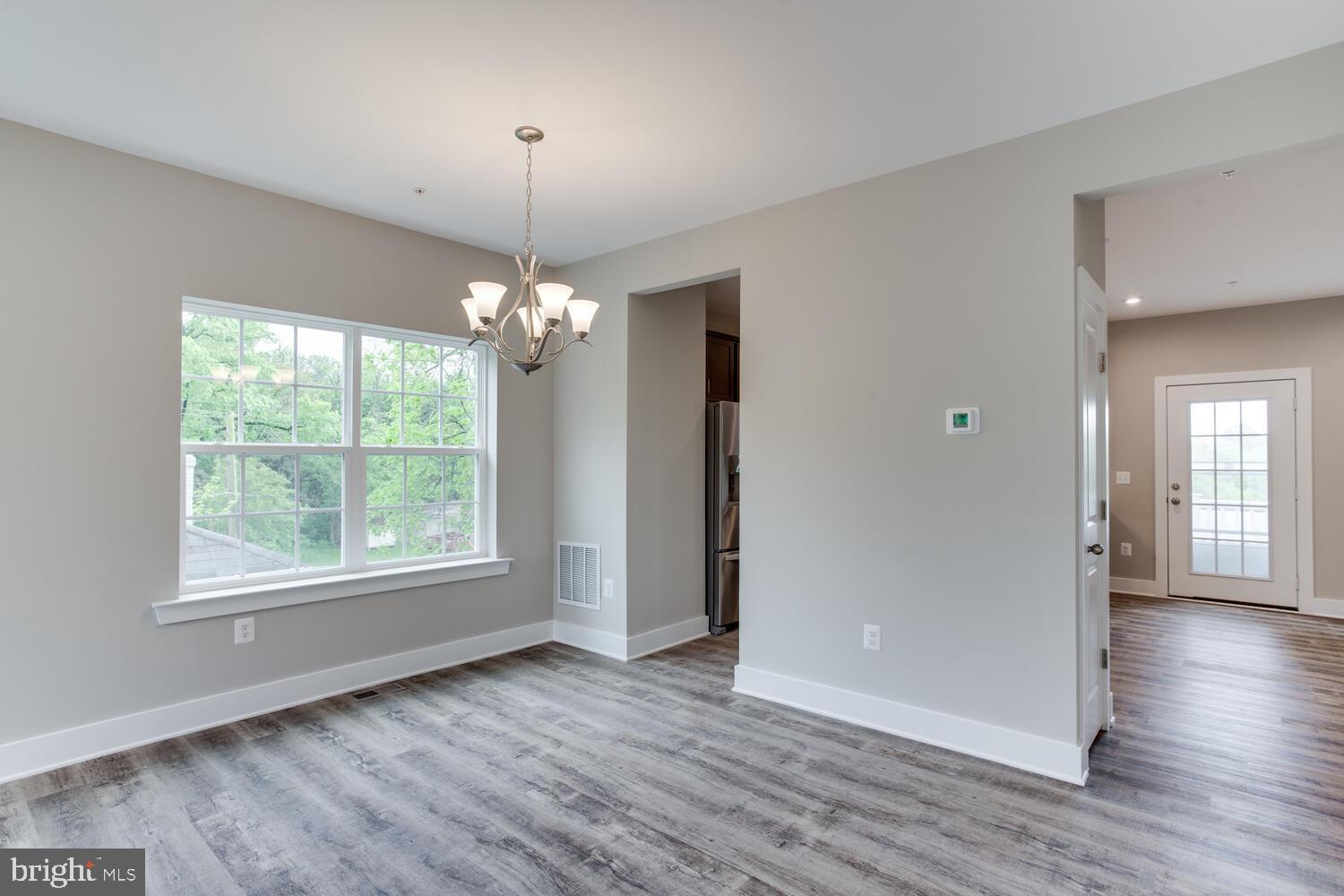 WEST LANHAM - Residential