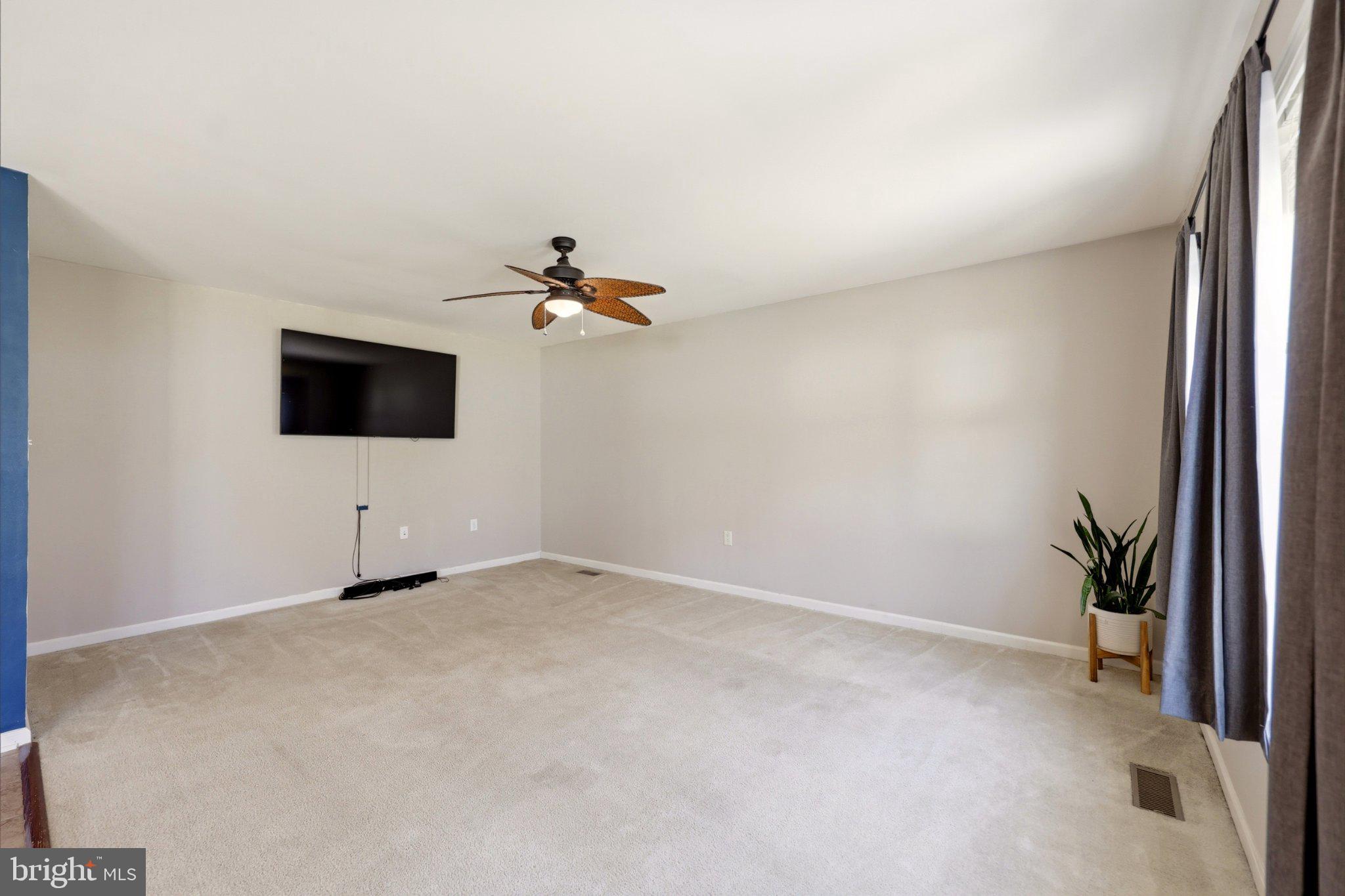 MCCAULEY CROSSING - Residential