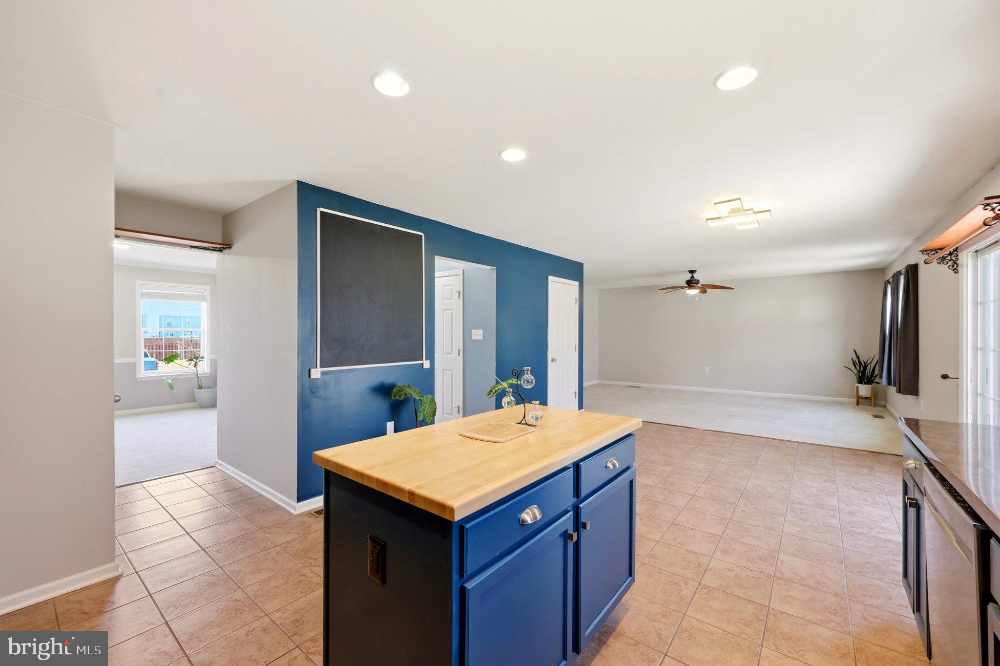 MCCAULEY CROSSING - Residential