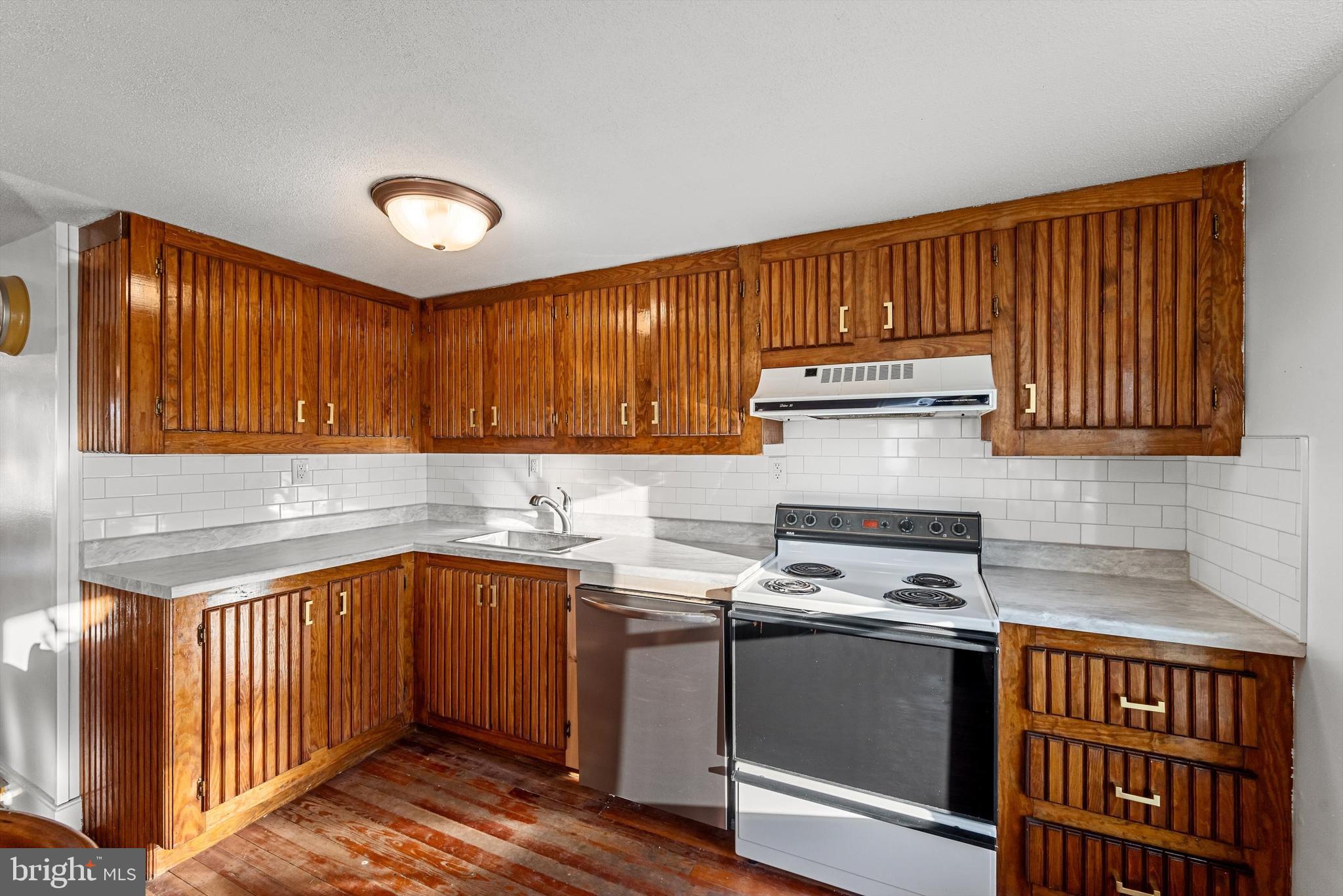 NONE AVAILABLE - Residential Income