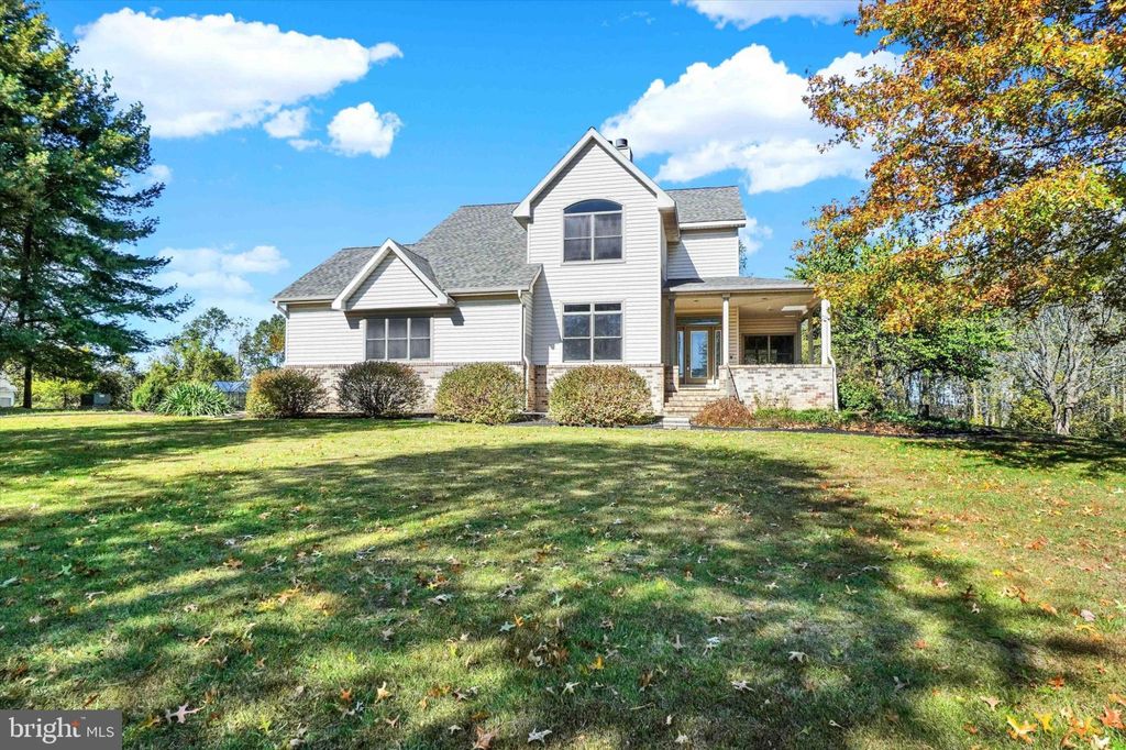 Photo of 855 Garriston Road, LEWISBERRY, PA 17339 (MLS # PAYK2092134)