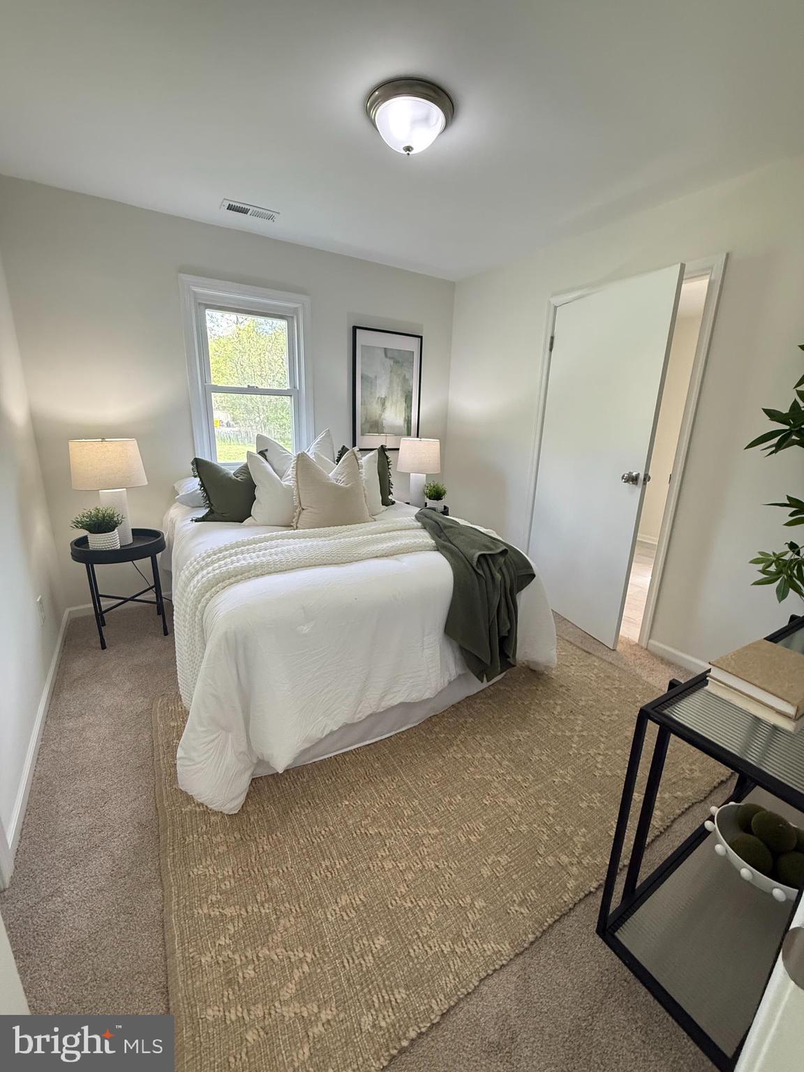 WEST SHADY SIDE - Residential