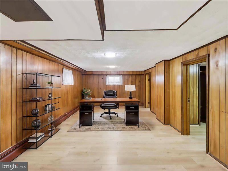 SPRINGFIELD FOREST - Residential