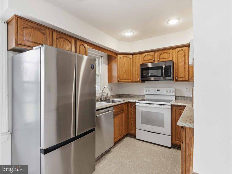 SPRINGFIELD FOREST - Residential