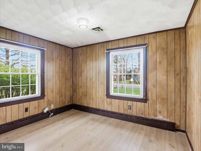 SPRINGFIELD FOREST - Residential