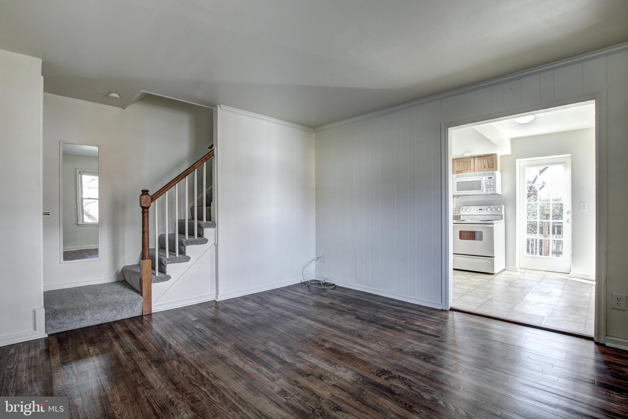 JEFFERSON MANOR - Residential Lease