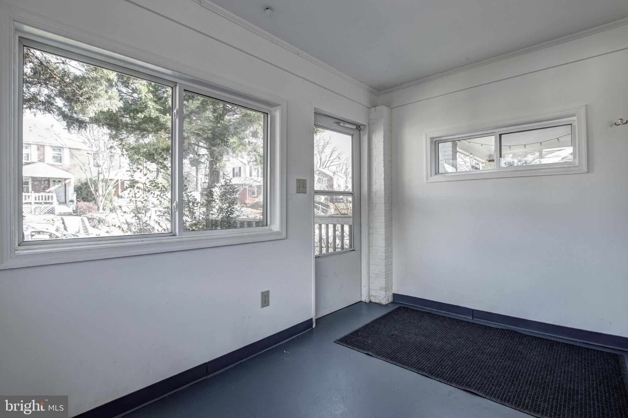 JEFFERSON MANOR - Residential Lease