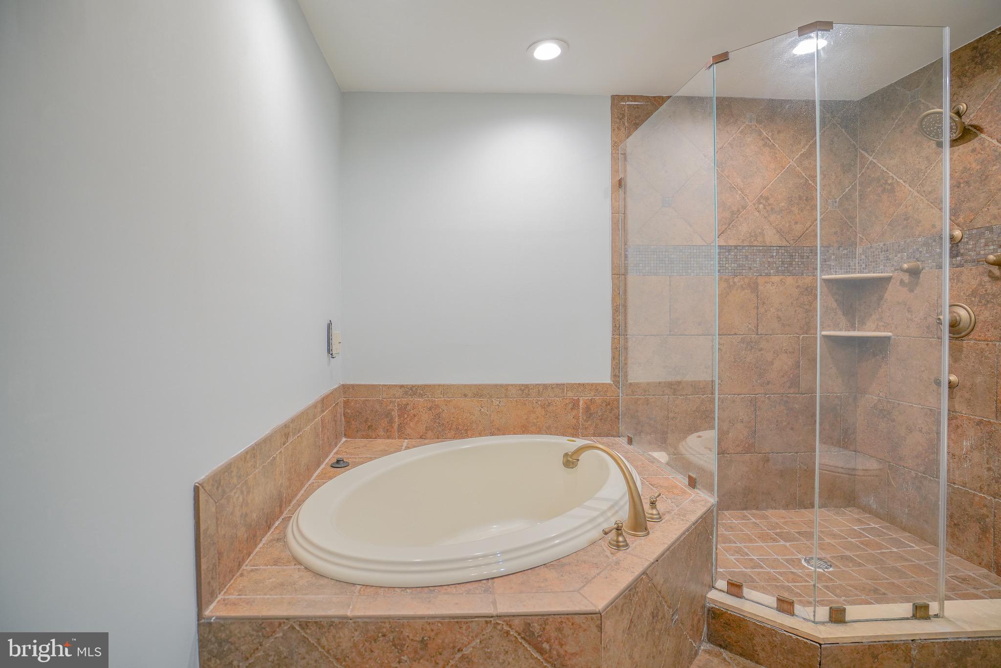 TYLER WALK - Residential Lease