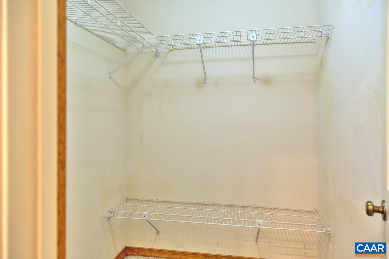 LAKE MONTICELLO - Residential