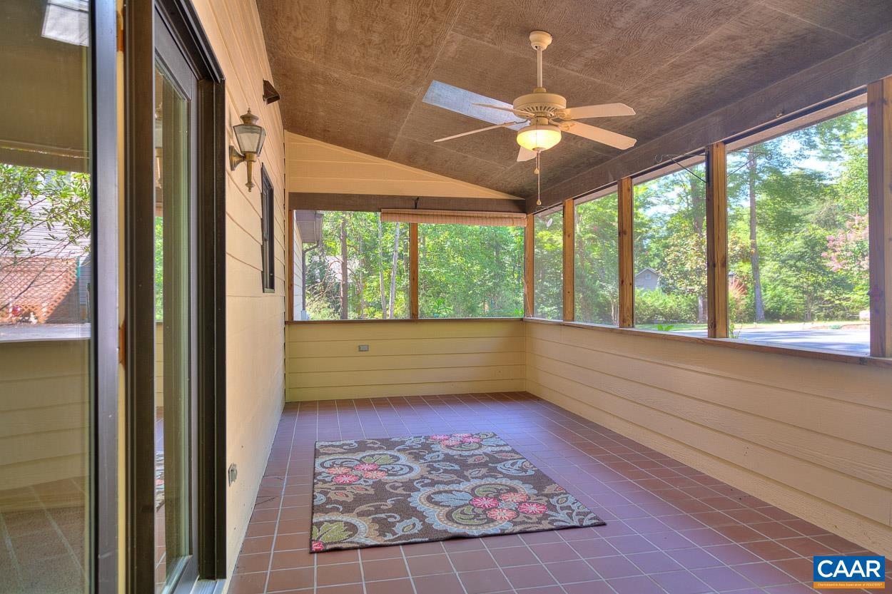 LAKE MONTICELLO - Residential