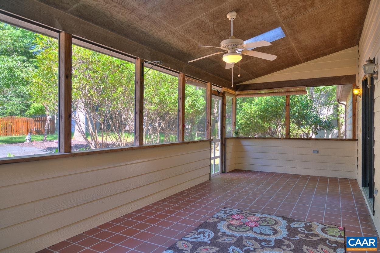 LAKE MONTICELLO - Residential