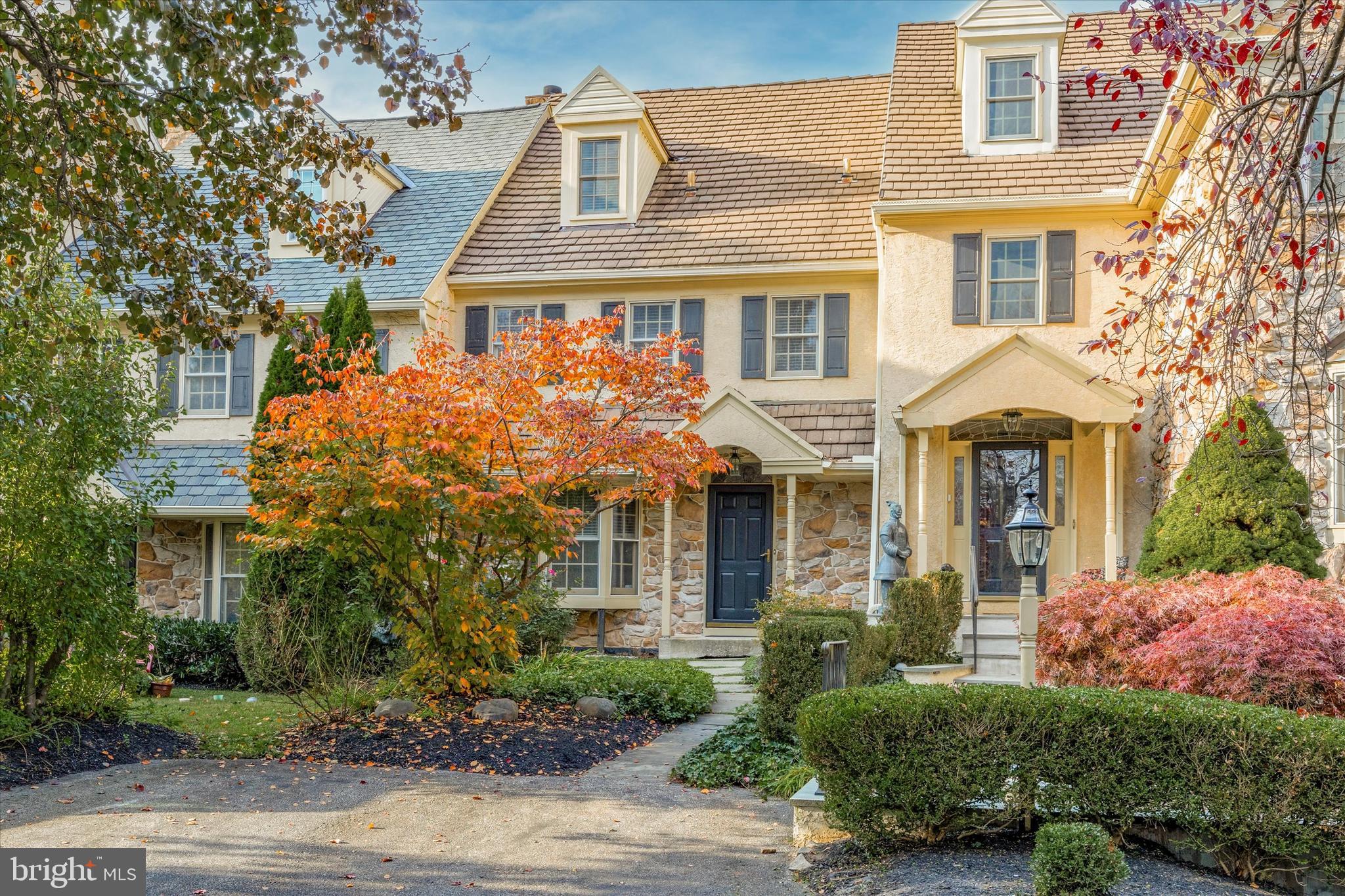 GLADWYNE - Residential