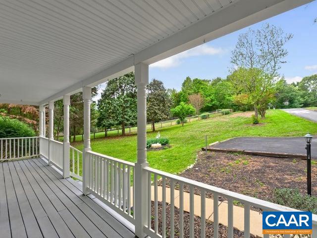 CROSS CREEK - Residential