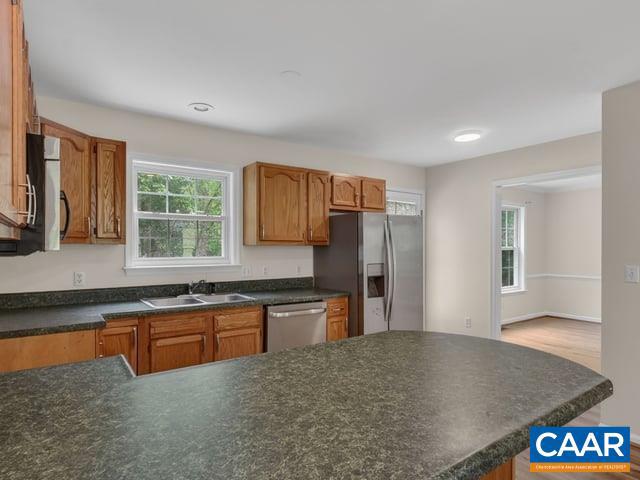 CROSS CREEK - Residential