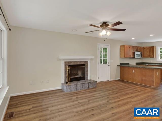 CROSS CREEK - Residential